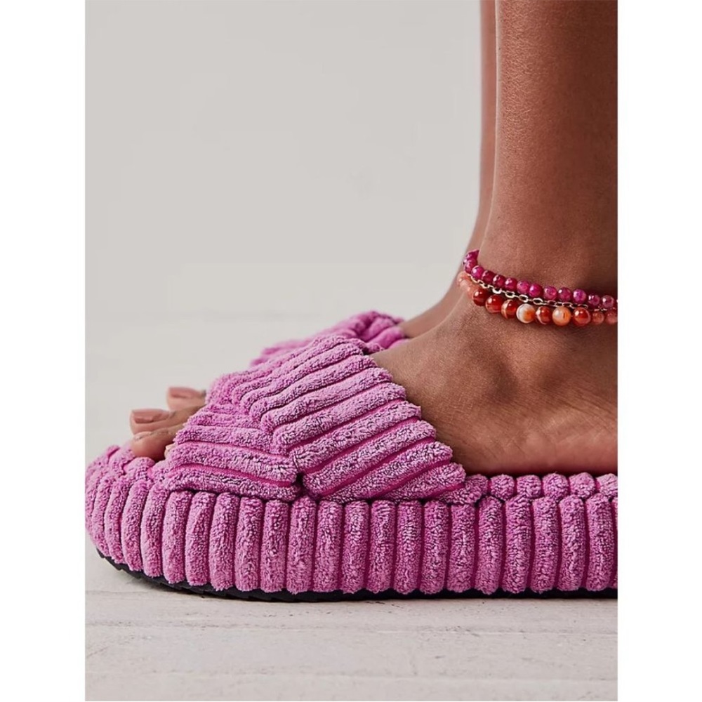 Free People Two Days In Ibiza Terry Slides Orchid 6 - Picture 2 of 16